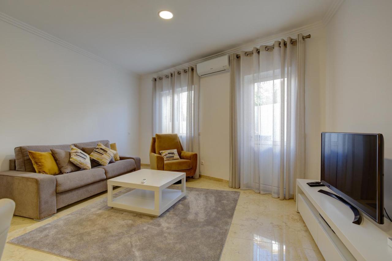 Casa Sunset - Beautiful Apartments In The Centre Of Alvor With Roof Terrace Exterior photo