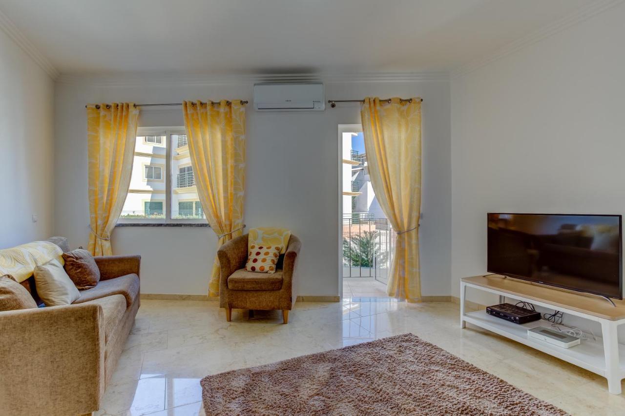 Casa Sunset - Beautiful Apartments In The Centre Of Alvor With Roof Terrace Exterior photo